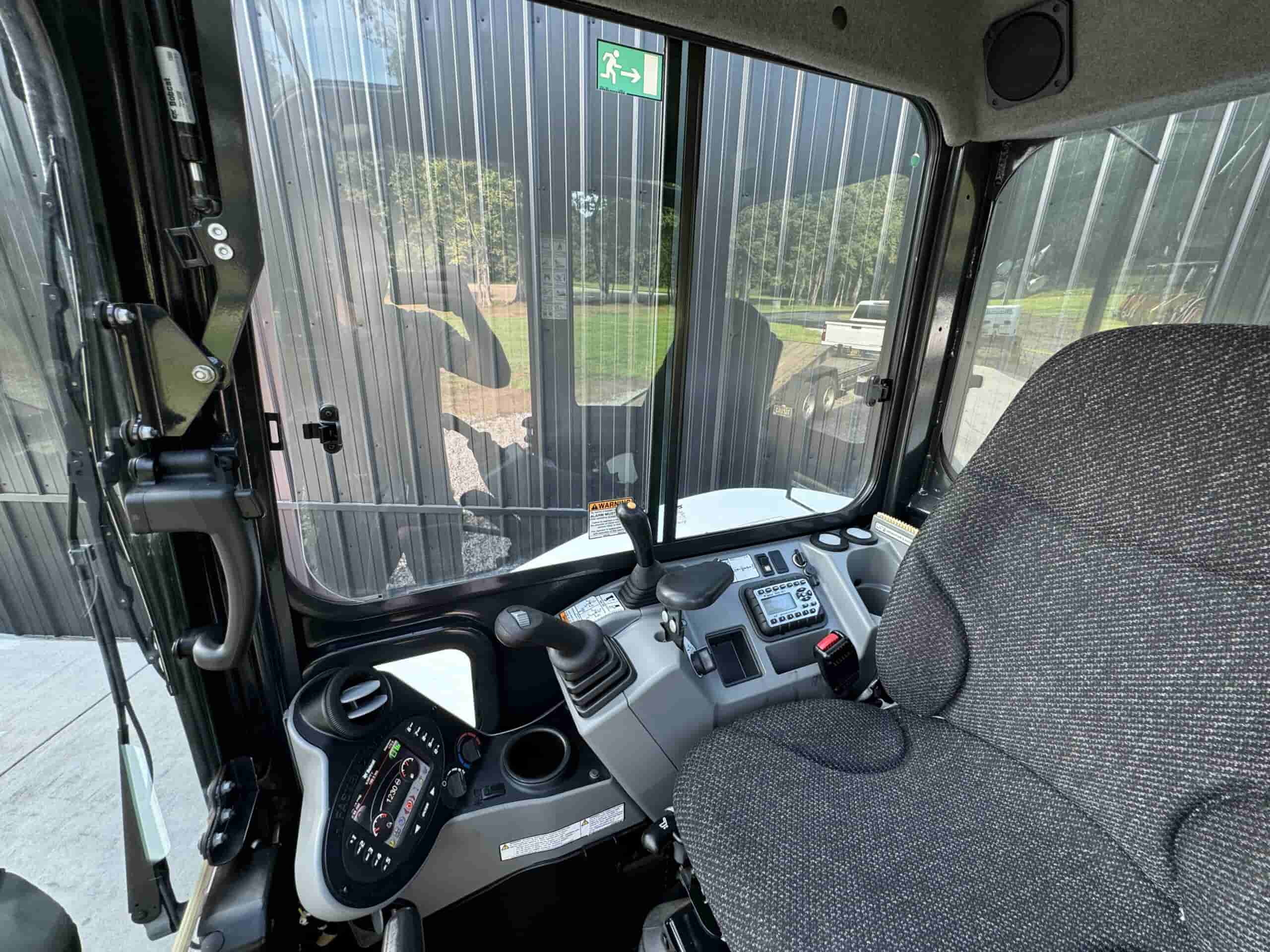 2019 BOBCAT E55
